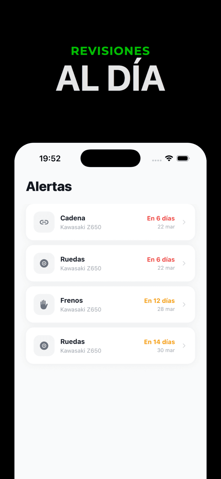 Pantalla de recordatorios de Pitmi en iPhone con alertas de ITV, revisiones y mantenimientos del coche ordenadas para evitar olvidos